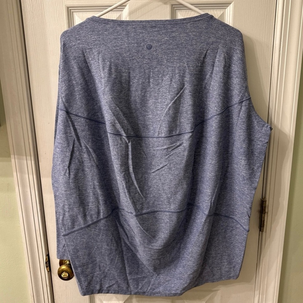 Lululemon back in action long sleeve shirt